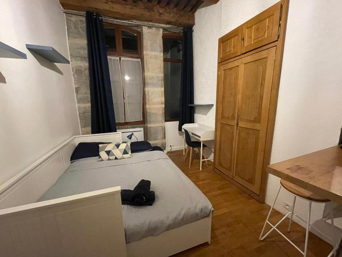 Studio Vieille Ville Besancon Bagian luar foto